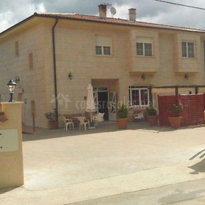 Hotel Rural Puerta De Caderechas